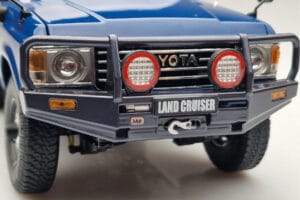 Toyota Land Cruiser 60 Blu Con Parti Opzionali Kyosho 1:18 08956XBL Pressofusione — immagine 8 di 11
