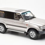 Toyota Land Cruiser HDJ80 Beige Metallizzato Otto 1:18 OT438 - image 4 of 6