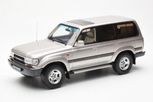 Toyota Land Cruiser HDJ80 Beige Metallizzato Otto 1:18 OT438