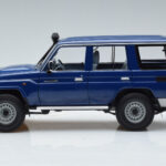 Toyota Land Cruiser J76 Blu Almost Real 1:18 - image 4 of 7