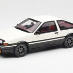 Toyota Sprinter Trueno AE86 Bianco Otto 1:18 OT444B