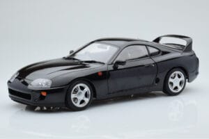 Toyota Supra A80 Nero LCD 1:18 LCD18020-BL