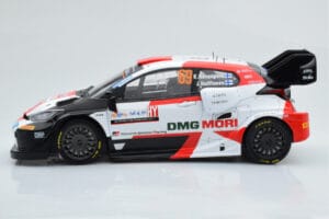 Toyota GR Yaris Rally1 #69 K. Rovanpera / J. Halttunen Rally Croatia 2022 IXO 1:18 18RMC151A Pressofusione — immagine 3 di 6