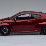 Toyota GR Yaris Rosso Otto 1:18 - image 3 of 6