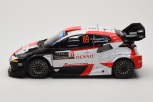 Toyota GR Yaris Rally1 #69 K. Rovanpera / J. Halttunen Rally Monte Carlo World Champion 2023 IXO 1:18 18RMC152B Pressofusione — immagine 3 di 6