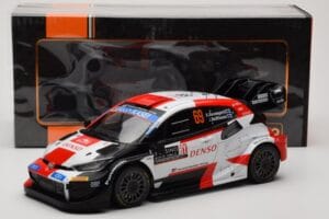 Toyota GR Yaris Rally1 #69 K. Rovanpera / J. Halttunen Rally Monte Carlo World Champion 2023 IXO 1:18 18RMC152B Pressofusione — immagine 6 di 6