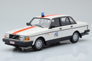 Volvo 240 GL Polizia Belgio Minichamps 1:18