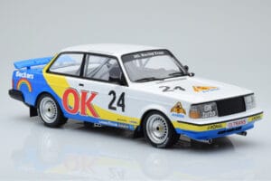 Volvo 240 Turbo Beckers #24 P.G. Andersson Nurburgring 1985 IXO 1:18 18RMC105A Pressofusione — immagine 4 di 6