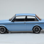 Volvo 240 Turbo Azzurro IXO 1:18 - image 3 of 6