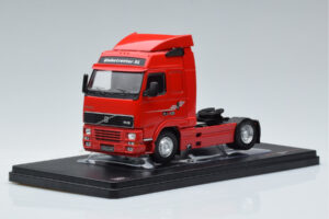 Volvo FH12 Rosso IXO 1:43 TR123