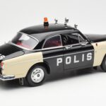 Volvo P121 Polizia Revell 1:18 8904 - image 3 of 8