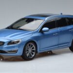 Volvo V60 D3 Power Blu FAW 1:18 9430839 Pressofusione