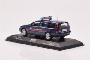 Volvo V70 Garde Frontiere Suisse Minichamps 1:43 430171899 Pressofusione — immagine 3 di 4