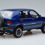 Volkswagen Golf Country Mk2 Blu Otto 1:18 OT973 Resina - image 2 of 6