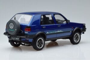 Volkswagen Golf Country Mk2 Blu Otto 1:18 OT973 Resina — immagine 2 di 6