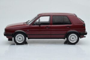 Volkswagen Golf GTI Mk2 Rosso MCG 1:18 MCG18391 Pressofusione — immagine 3 di 6