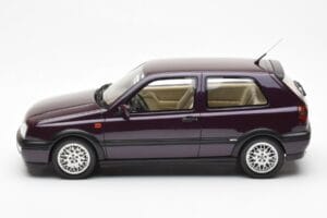 Volkswagen Golf Mk3 VR6 Syncro Viola Scuro Perla Otto 1:18 OT1052 Resina — immagine 3 di 6