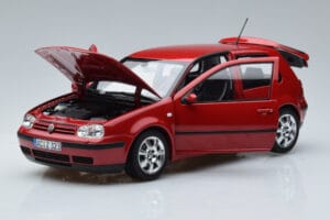 Volkswagen Golf Mk4 Rosso Norev 1:18 188573 Pressofusione — immagine 2 di 7