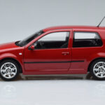 Volkswagen Golf Mk4 Rosso Norev 1:18 - image 4 of 7