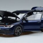 Volkswagen Golf GTI Mk8 Blu Norev 1:18 188594 Pressofusione - image 2 of 7