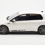 Volkswagen Golf GTI Mk8 Clubsport Bianco Otto 1:18 OT986 - image 3 of 6