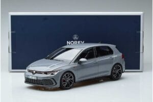 Volkswagen Golf GTI Mk8 Norev 1:18 188590 Pressofusione — immagine 7 di 7