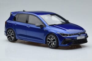 Volkswagen Golf Mk8 R Blu Otto 1:18 OT413 Resina — immagine 4 di 6