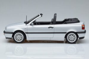 Volkswagen Golf Mk3 Cabriolet Argento Norev 1:18 188468 Pressofusione — immagine 3 di 6