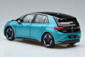 Volkswagen ID.3 Verde FAW 1:18 ZVN000001GRU Pressofusione — immagine 6 di 7
