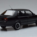 Volkswagen Jetta Mk2 Nero Otto 1:18 - image 2 of 6