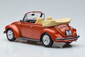 Volkswagen Beetle 1303 Cabriolet Arancione Norev 1:18 188526 Pressofusione — immagine 5 di 6