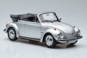 Volkswagen Beetle 1303 Cabriolet Argento Norev 1:18 188530 Pressofusione — immagine 4 di 6