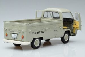 Volkswagen T2a Pickup Edizione 50° Anniversario Schuco 1:18 450019800 Pressofusione — immagine 2 di 7
