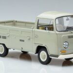Volkswagen T2a Pickup Edizione 50° Anniversario Schuco 1:18 450019800 Pressofusione - image 5 of 7