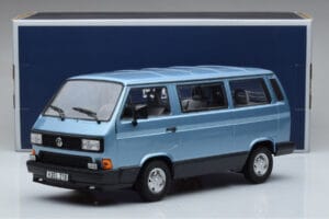 Volkswagen T3 Multivan Blu Norev 1:18 188544 Pressofusione — immagine 6 di 6