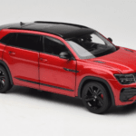 Volkswagen Teramont X Rosso FAW 1:18 ZVB000003A Pressofusione - image 6 of 8