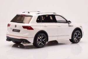 Volkswagen Tiguan R Bianco Otto 1:18 OT1001 Resina — immagine 2 di 6