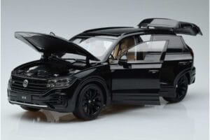 Volkswagen Touareg CR Nero FAW 1:18 LTC761021BLA Pressofusione — immagine 2 di 7