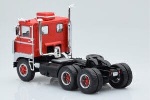 White 7400 Rosso Argento IXO 1:43 TR170 Pressofusione — immagine 4 di 5
