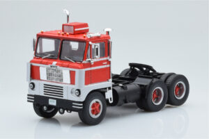 White 7400 Rosso Argento IXO 1:43