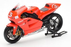 Yamaha YZR-M1 Marlboro Yamaha Team #3 M. Biaggi MotoGP 2002 Minichamps 1:12 122026303 Pressofusione — immagine 2 di 4