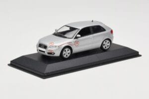 Audi A3 8P Argento Prototipo Minichamps 1:43 5010503013 Pressofusione — immagine 2 di 4