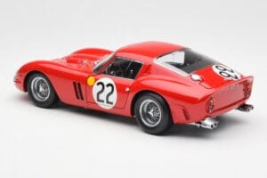 Ferrari 250 GTO #22 24 Hours of Le Mans 1962 Kyosho 1:18 08432B Pressofusione — immagine 7 di 8