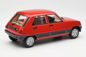 Renault 5 GTL Rosso Otto 1:18 OT1147 Resina — immagine 2 di 6