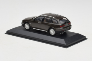 Alfa Romeo 159 Brooklands Green Minichamps 1:43 400120411 Pressofusione — immagine 3 di 4