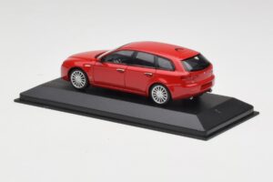 Alfa Romeo 159 Sportwagon Rosso Alfa Minichamps 1:43 400120511 Pressofusione — immagine 3 di 4
