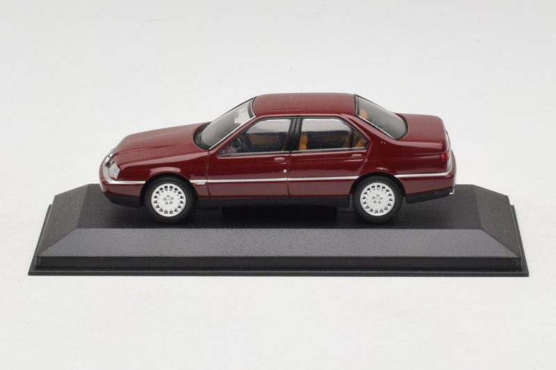 Alfa Romeo 164 3.0 Super V6 Rosso Scuro Minichamps 1:43 436120700 Pressofusione