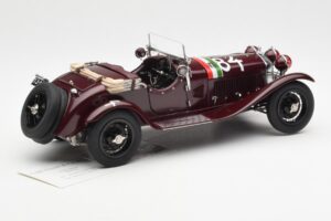 Alfa Romeo 1750 GS Spider #84 T. Nuvolari / B. Guidotti Mille Miglia Winner 1930 CMC 1:18 M-141 Pressofusione — immagine 2 di 6