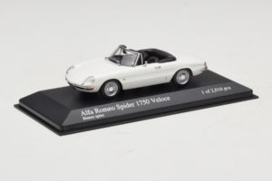 Alfa Romeo 1750 Spider Veloce Bianco Minichamps 1:43 400120530 Pressofusione — immagine 2 di 4