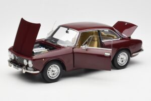 Alfa Romeo 2000 GTV Rosso Bordeaux Norev 1:18 187916 Pressofusione — immagine 2 di 8